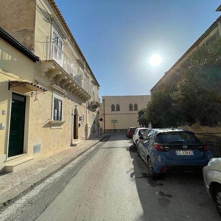 Hotel Casa Crispi Noto Zewnętrze zdjęcie