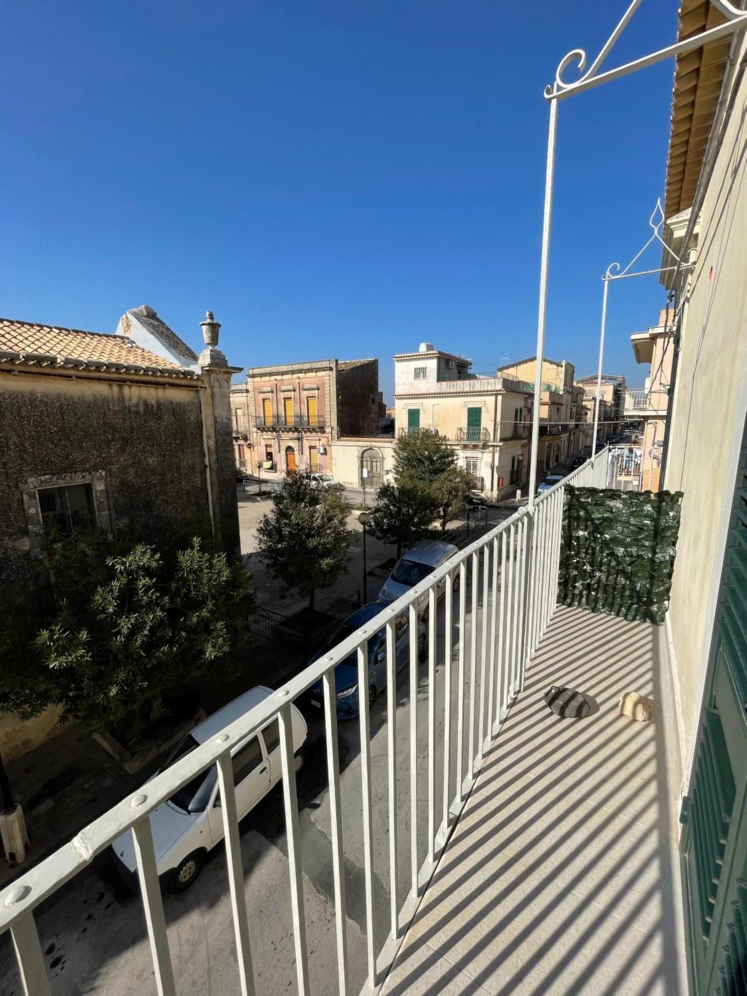 Hotel Casa Crispi Noto Zewnętrze zdjęcie